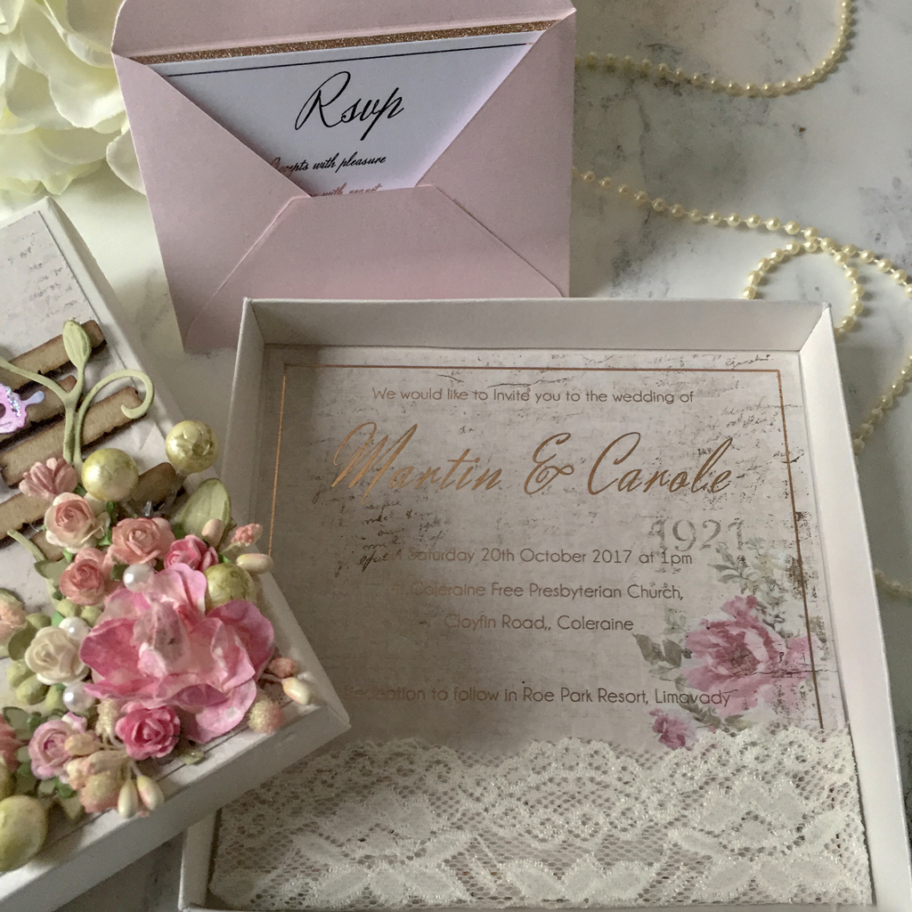 Carole Vintage box Wedding Invitation